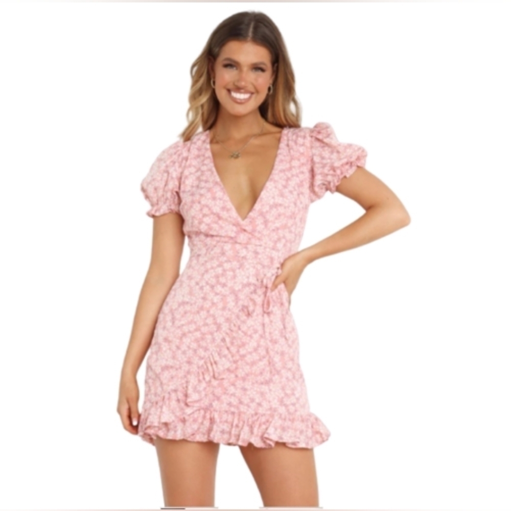 PETAL & PUP Alycia Pink Floral Wrap Dress Women's Size 6
